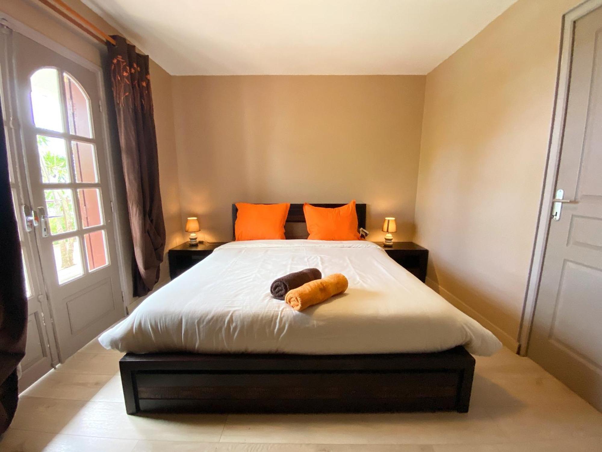 Le Ruisseau Hotel Saint-Paul Екстериор снимка